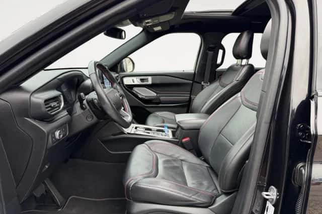 Ford Explorer (2022) thumbnail 13