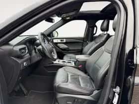 Ford Explorer (2022) thumbnail 13