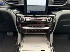 Ford Explorer (2022) thumbnail 20