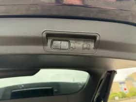 Ford Explorer (2022) thumbnail 29