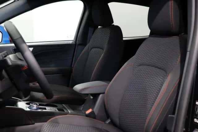 Ford Kuga (2026) thumbnail 12