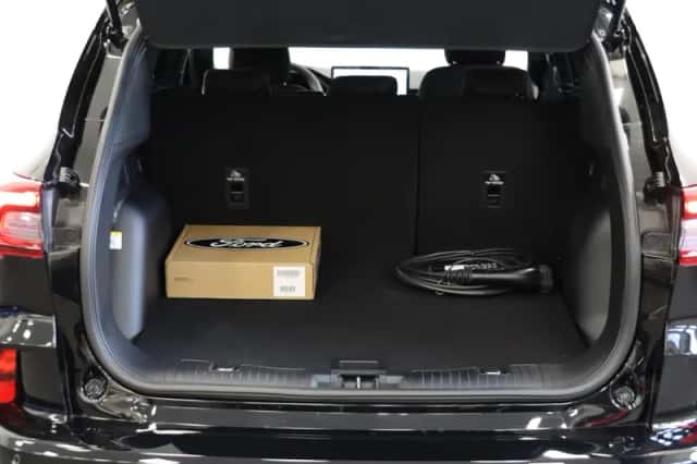 Ford Kuga (2026) thumbnail 9