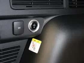 Ford Kuga (2026) thumbnail 10