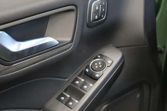Ford Kuga (2026) thumbnail 29