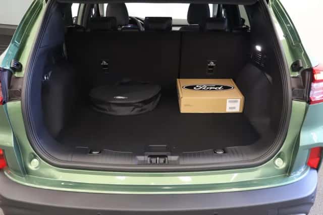 Ford Kuga (2026) thumbnail 31