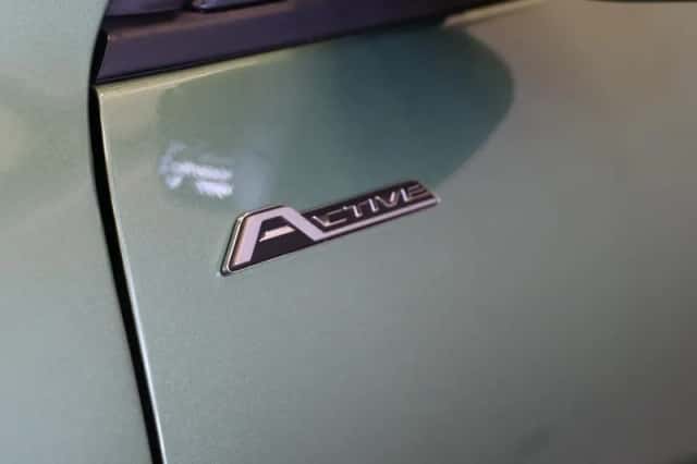 Ford Kuga (2026) thumbnail 5