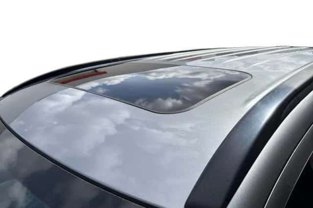 Mitsubishi Outlander (2013) thumbnail 12