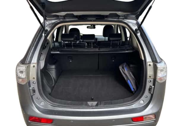 Mitsubishi Outlander (2013) thumbnail 7