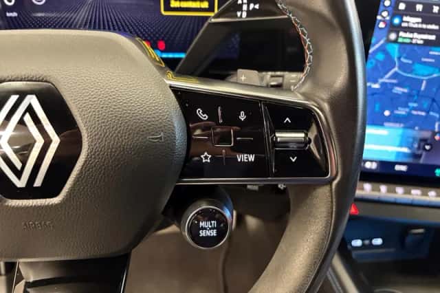 Renault Espace (2023) thumbnail 17