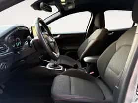 Ford Focus (2023) thumbnail 12