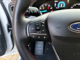 Ford Focus (2023) thumbnail 16