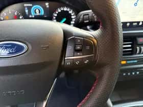 Ford Focus (2023) thumbnail 17