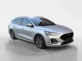 Ford Focus (2023) thumbnail 3