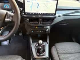 Ford Focus (2023) thumbnail 22