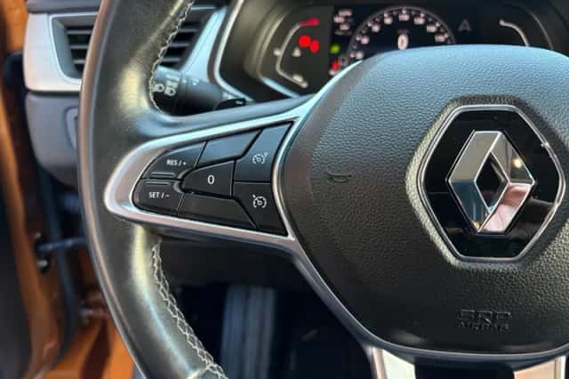 Renault Captur (2020) thumbnail 16
