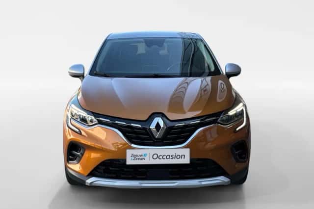 Renault Captur (2020) thumbnail 2