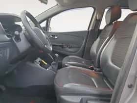 Renault Captur (2015) thumbnail 13