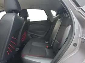 Renault Captur (2015) thumbnail 17