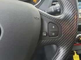 Renault Captur (2015) thumbnail 20
