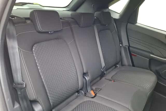 Ford Kuga (2026) thumbnail 18