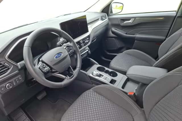 Ford Kuga (2026) thumbnail 22