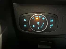Ford Focus (2020) thumbnail 22