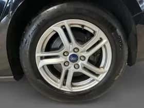 Ford Focus (2020) thumbnail 8