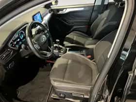 Ford Focus (2020) thumbnail 9