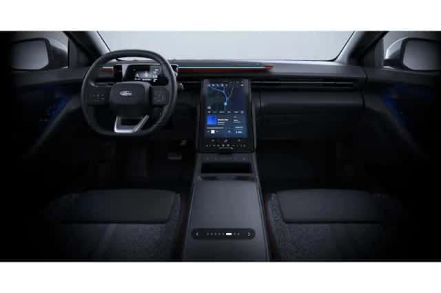 Ford Explorer (2026) thumbnail 9