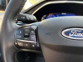 Ford Focus (2021) thumbnail 13