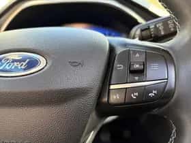 Ford Focus (2021) thumbnail 14