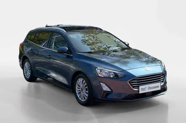 Ford Focus (2021) thumbnail 3