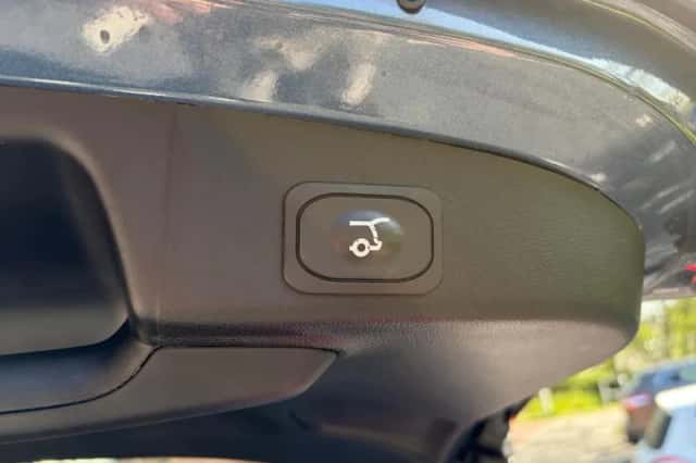 Ford Focus (2021) thumbnail 22
