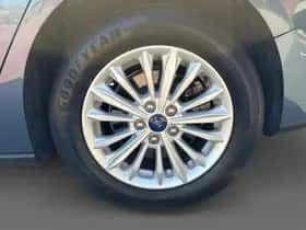 Ford Focus (2021) thumbnail 8