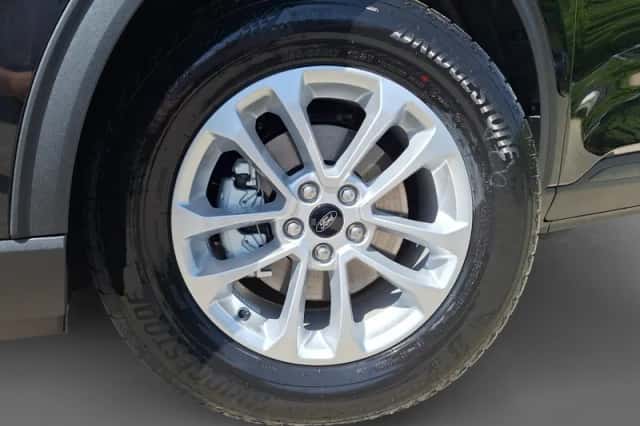 Ford Kuga (2026) thumbnail 7