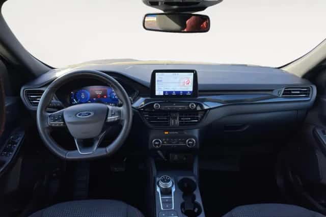 Ford Kuga (2022) thumbnail 11