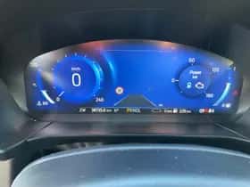 Ford Kuga (2022) thumbnail 15