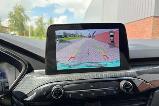 Ford Kuga (2023) thumbnail 18