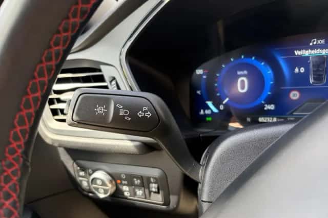 Ford Kuga (2023) thumbnail 29