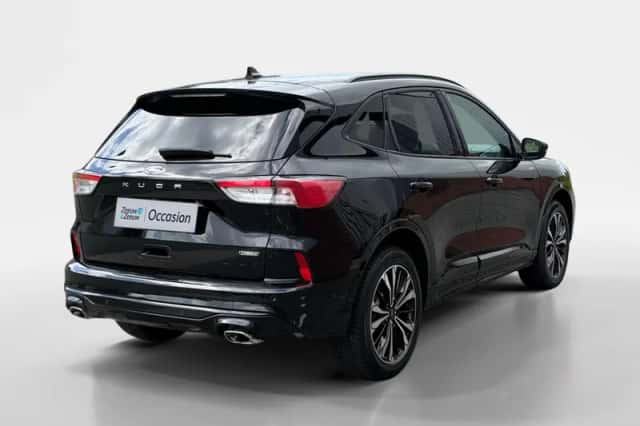 Ford Kuga (2023) thumbnail 5