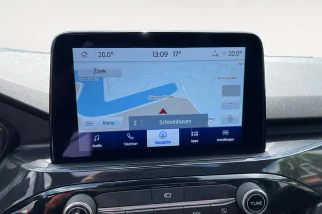 Ford Kuga (2021) thumbnail 18