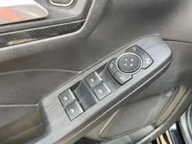 Ford Kuga (2021) thumbnail 25