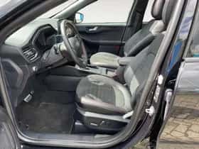 Ford Kuga (2021) thumbnail 8