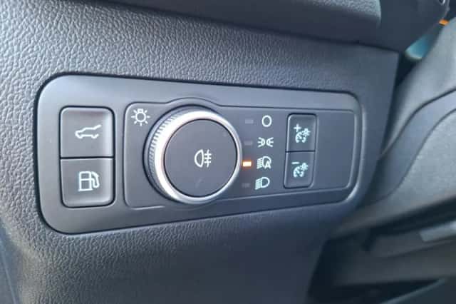 Ford Kuga (2026) thumbnail 29