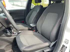 Ford Fiesta (2019) thumbnail 10