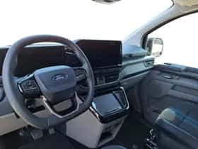 Ford E-Transit (2025) thumbnail 17