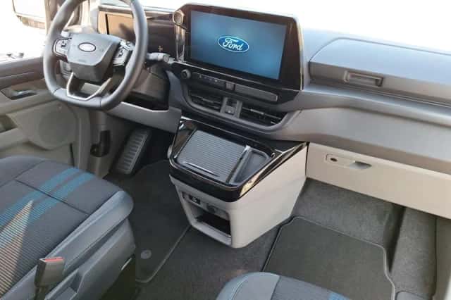 Ford E-Transit (2025) thumbnail 24