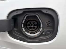 Ford Kuga (2023) thumbnail 19
