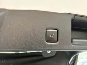Ford Kuga (2023) thumbnail 34