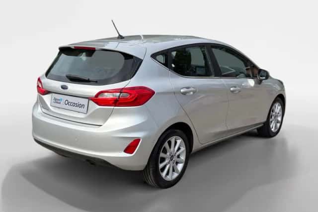 Ford Fiesta (2017) thumbnail 5